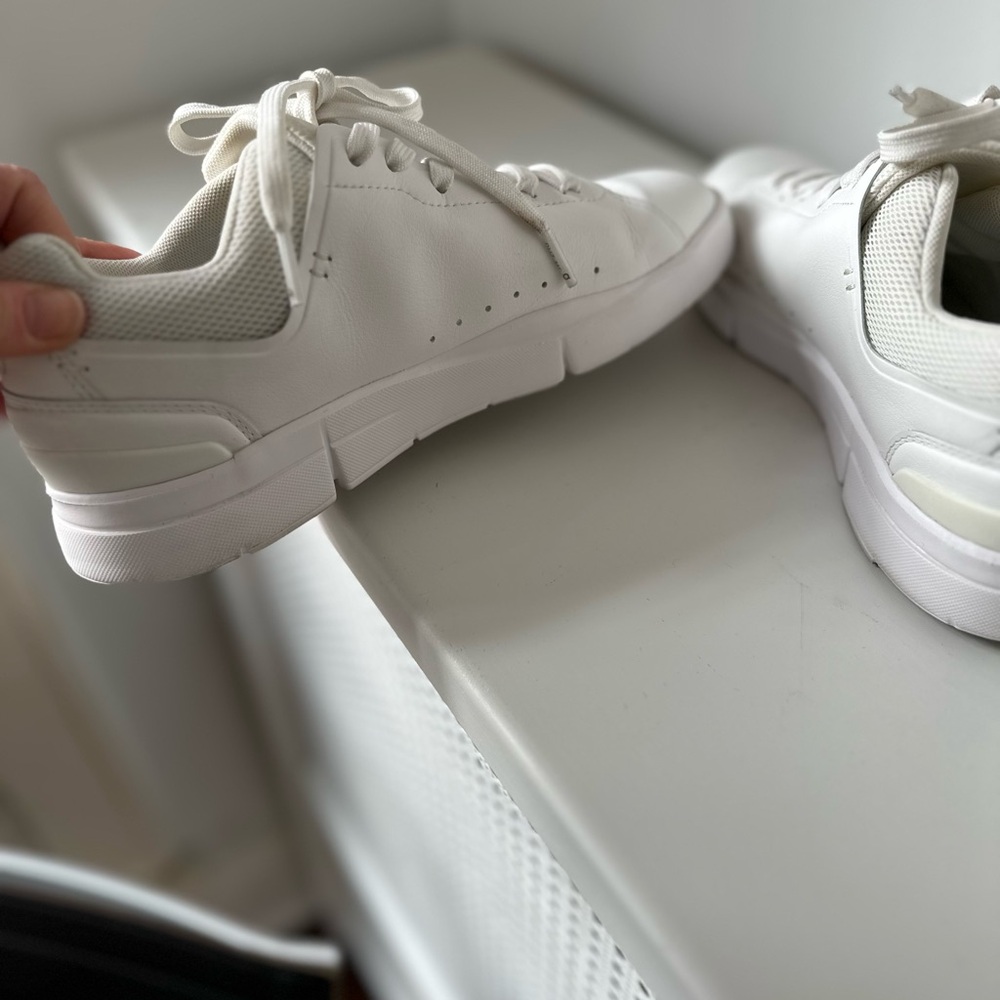On The Roger Advantage Shoe - Picture 10 of 10